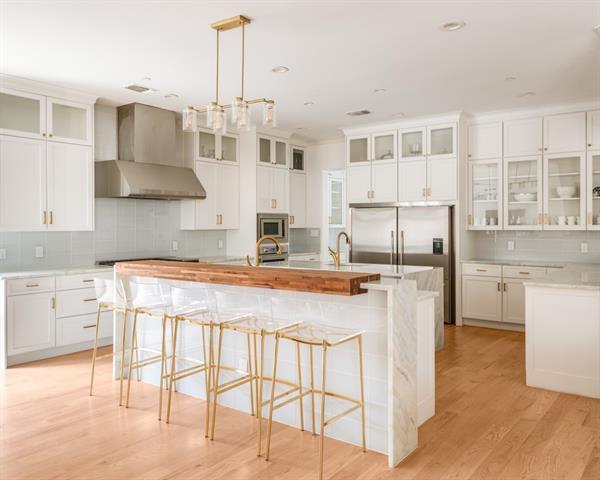 Foto del edificio - 4085 Amherst Ave