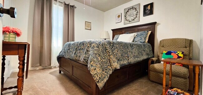 Foto del edificio - 1623 High Plains Dr