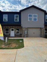 Building Photo - 312 Beau Claire Cir