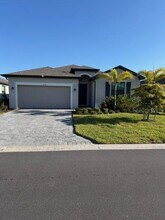 Building Photo - 1638 Saddlewood Cir
