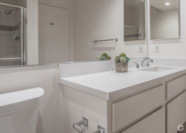 2HAB, 2BA - 889 Ft² - Midvale Court Apartments Westwood