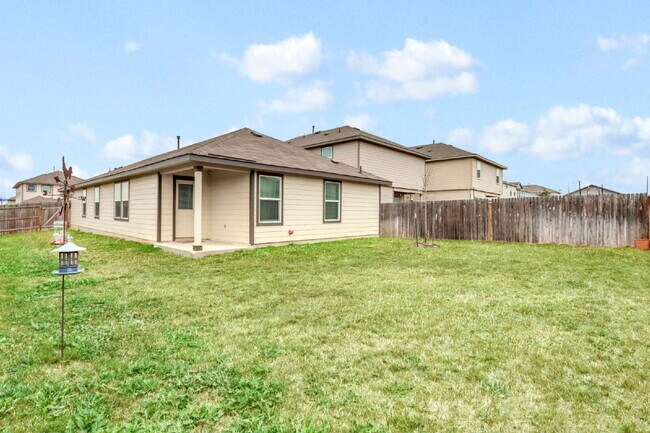 Foto del edificio - 3264 Onion Crk