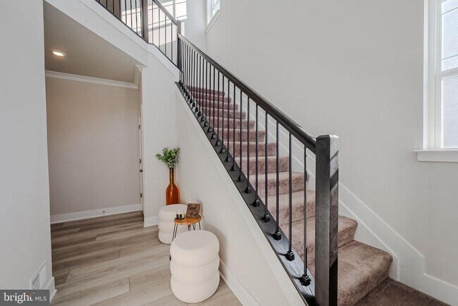 Building Photo - 34238 Graham Cir