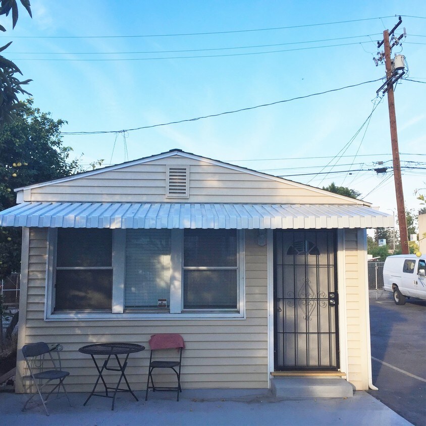 Building Photo - 7641 Bright Ave