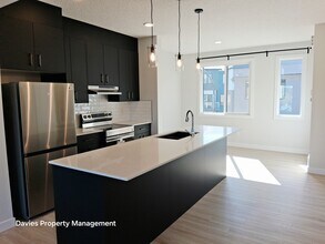 Building Photo - 11910-11935 35 Ave SW