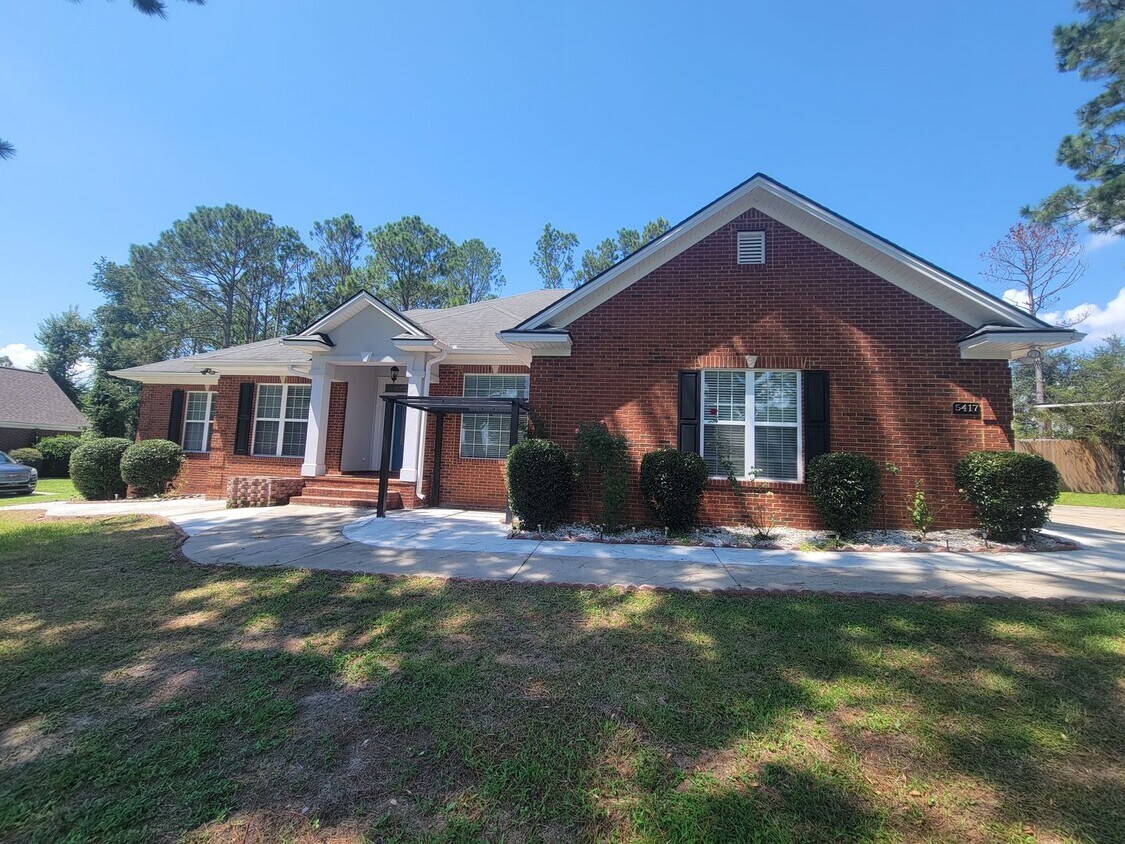 Primary Photo - Beautiful home in Cypress Lakes in Lake Park