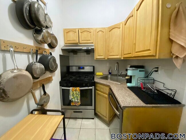 Foto del edificio - 129 Cedar St