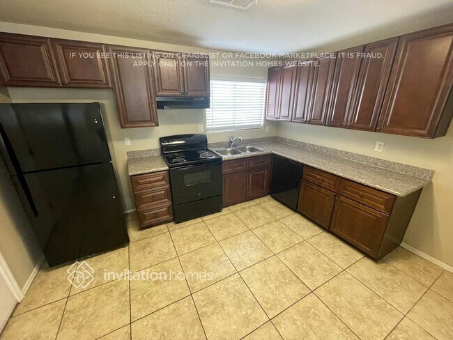 Building Photo - 1309 W Mohave St