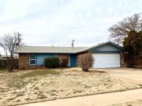 Building Photo - 3406 Kewanee Ave