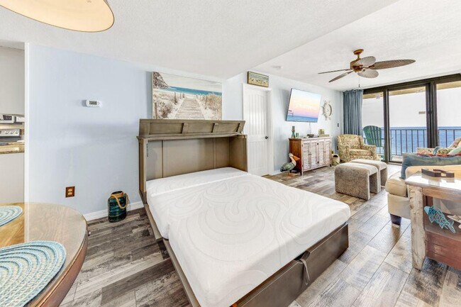 Foto del edificio - 24160 Perdido Beach Blvd