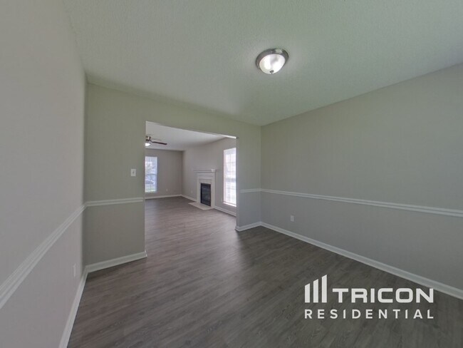 Foto del edificio - 3310 Nevin Brook Rd