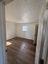 Building Photo - 6920 E Andrew Johnson Hwy