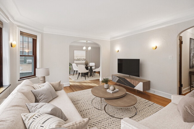 Building Photo - 1221 W Granville Ave