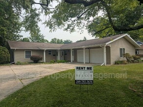 Building Photo - 3510 Glencairn Dr