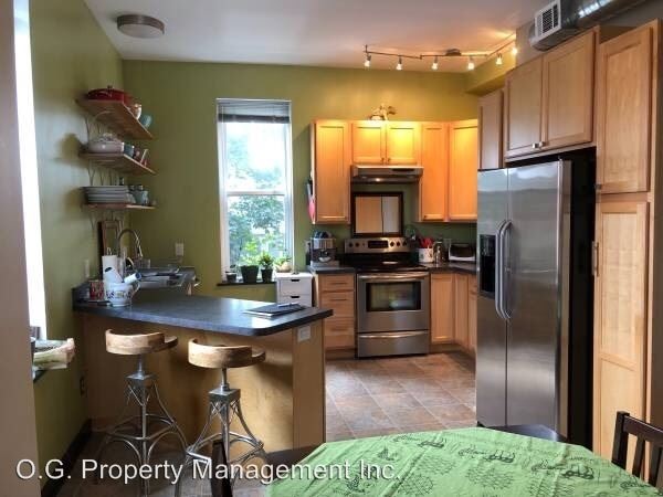 Foto del edificio - 2 br, 2 bath House - 154 S Fitzhugh Street