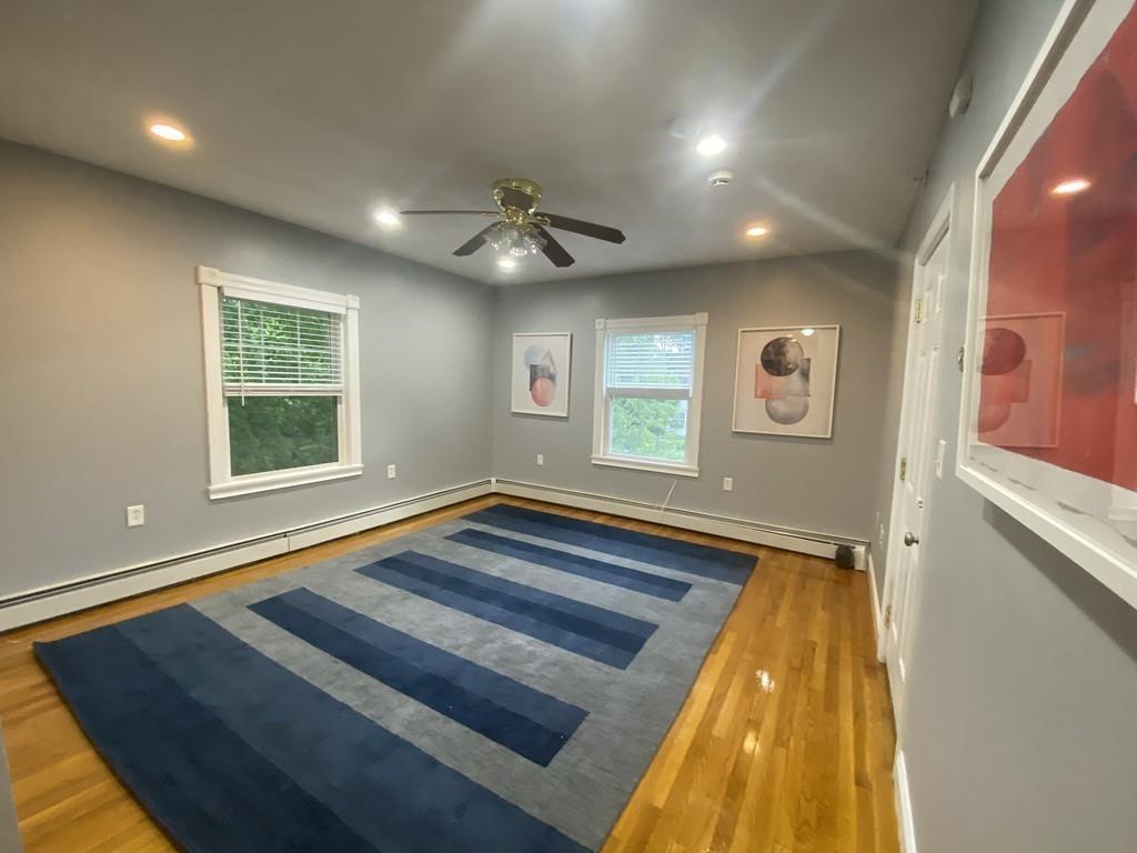 Primary Photo - 24 Griggs Ln