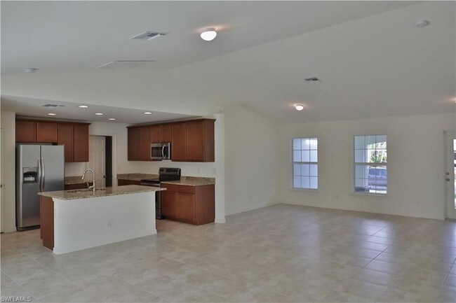 Building Photo - 14390 Hampton Lake Ct