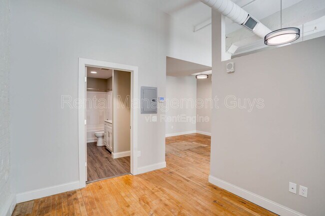 Foto del edificio - 340 N Sibley St