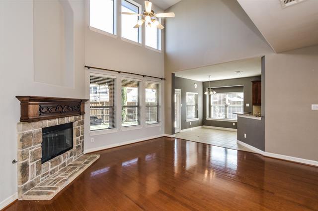 Foto del edificio - 974 High Meadow Rd