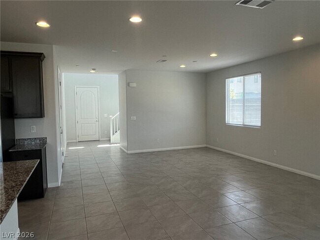Building Photo - 9342 Copernicus Ave
