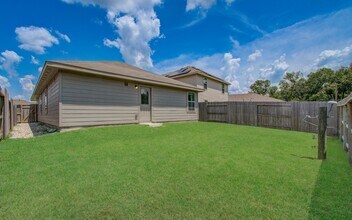 Building Photo - 20966 Zuccala Dr Building Photo - 20966 Zuccala Dr