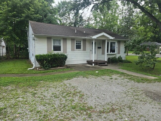 Building Photo - 527 Harrison St
