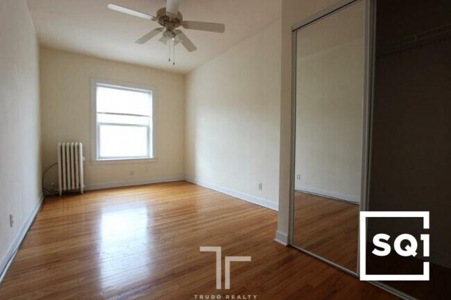 Foto del edificio - 2 bedroom in Chicago IL 60640