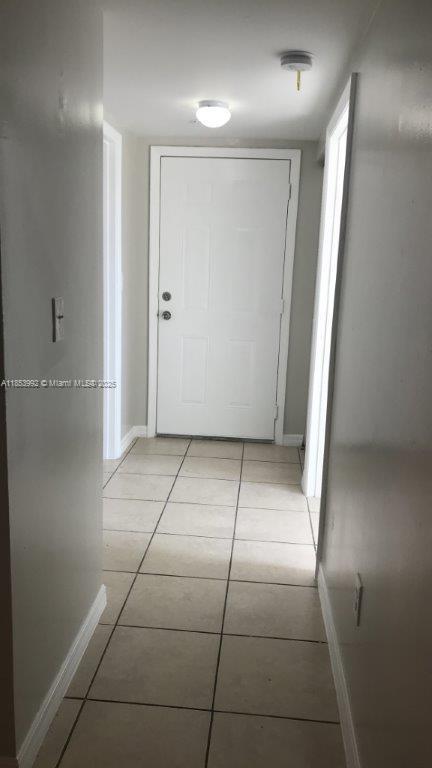 Foto del edificio - 2401 NW 23rd St