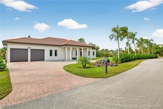 Building Photo - 12289 Alamansa Ln