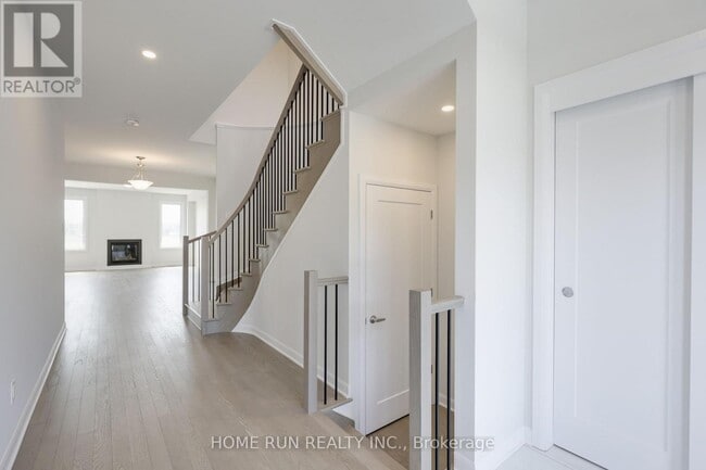 Building Photo - 218 Elsie MacGill Walk