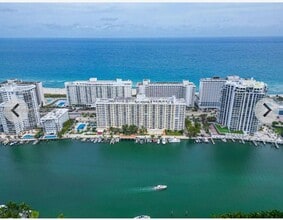 Building Photo - 5600 Collins Ave