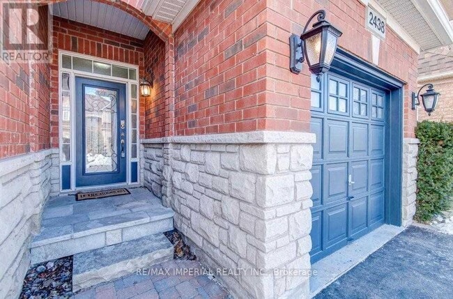 Building Photo - 2438 Felhaber Crescent