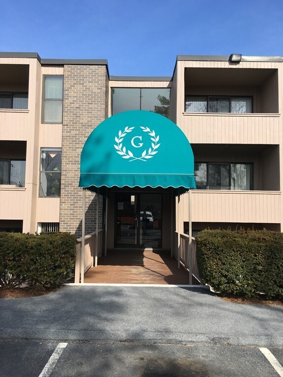 Foto principal - 46 Shrewsbury Green Dr