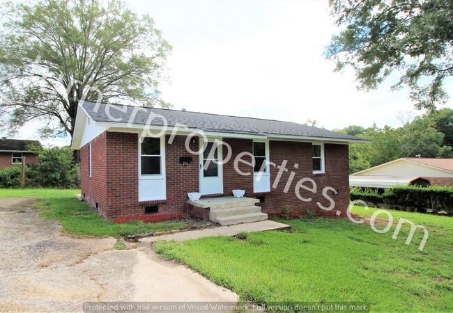 Foto del edificio - 206 Sullivan St Greenwood, SC 29649