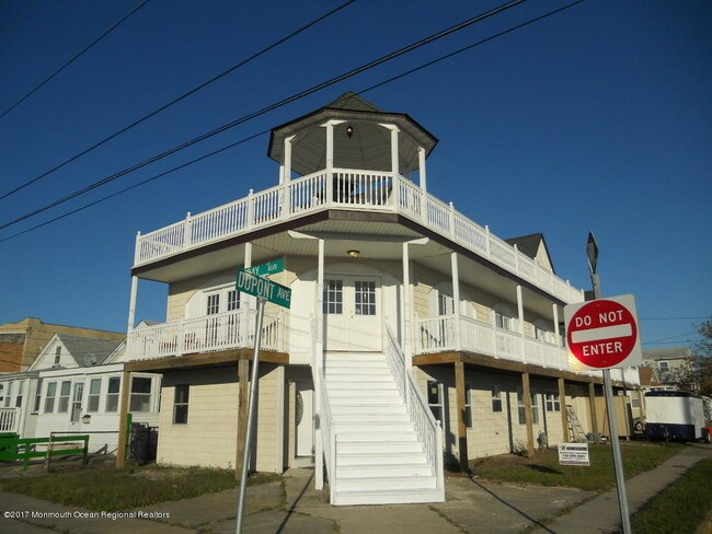 Foto del edificio - 102 Bay Blvd
