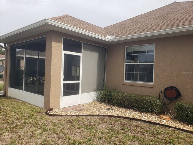 Building Photo - 8822 SW 86th Ct