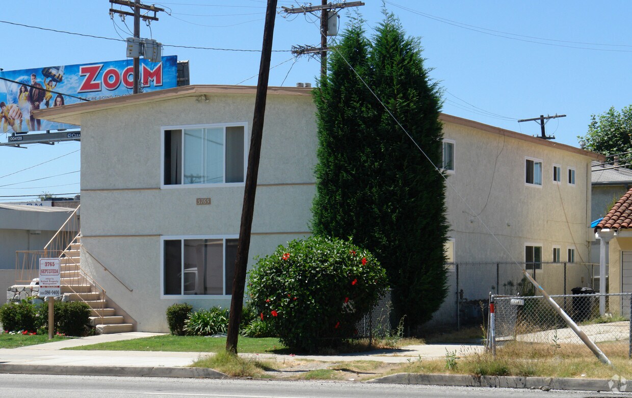 3765 S Sepulveda Blvd, Los Angeles, CA 90034 3765 S Sepulveda Blvd