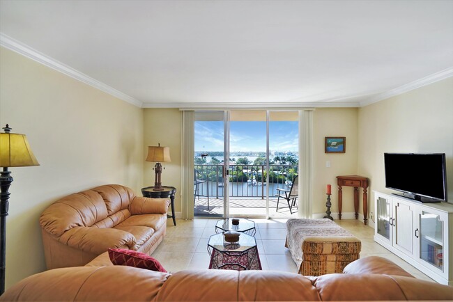 Foto del edificio - 3581 S Ocean Blvd