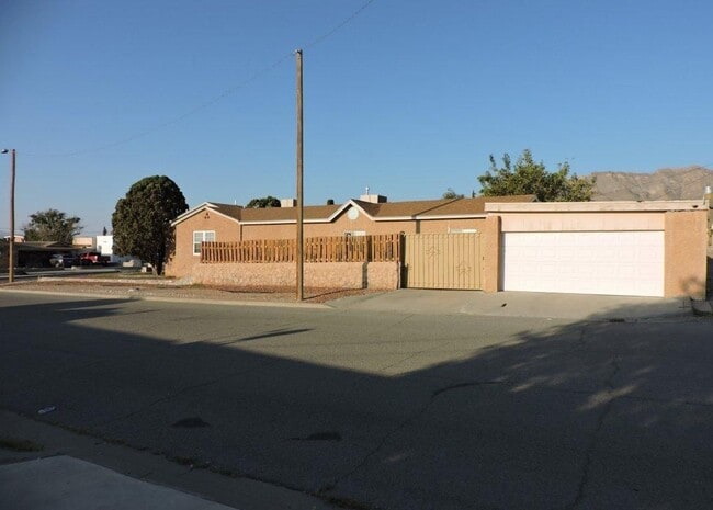 Foto del edificio - 3531 Jefferson Ave