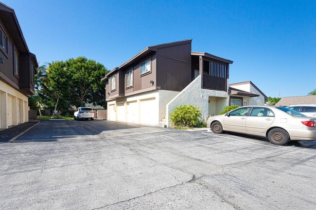 Building Photo - 5372 Bosque Ln
