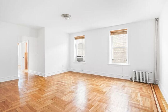 Foto del edificio - Newly painted 1Bed 1bath