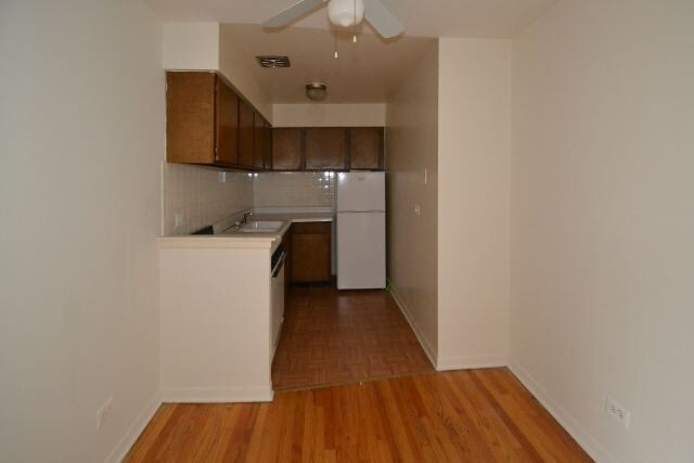 Foto del edificio - 535 W Aldine Ave