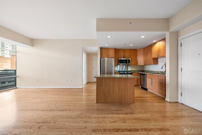 Foto del edificio - 20 Livingston Ave
