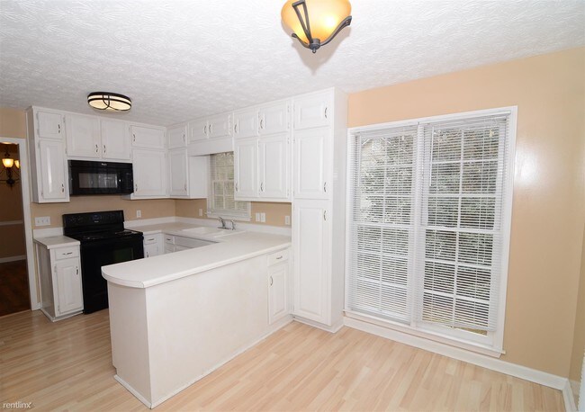 Foto del edificio - 4 br, 3 bath House - 4310 Oakbriar Place