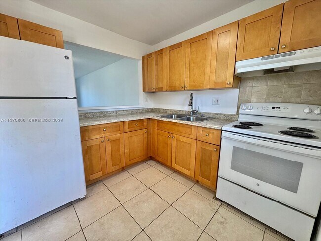 Foto del edificio - 1503 NW 207th St