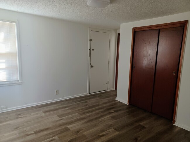 Foto del edificio - 621 N Meridian Ave