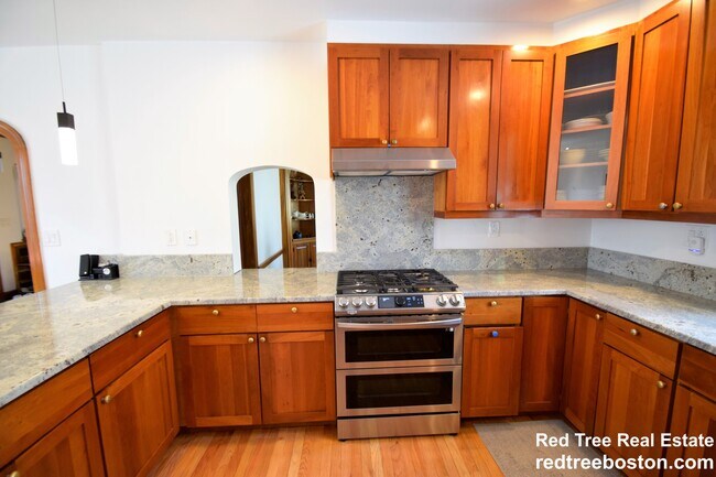 Foto del edificio - 75 Somerset Rd