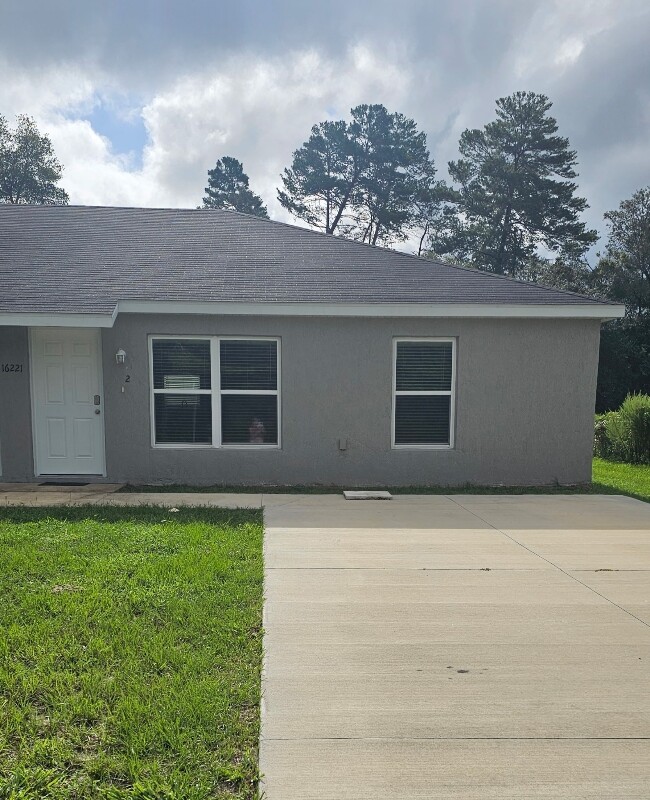 Building Photo - 16221 SW 29th Court Rd