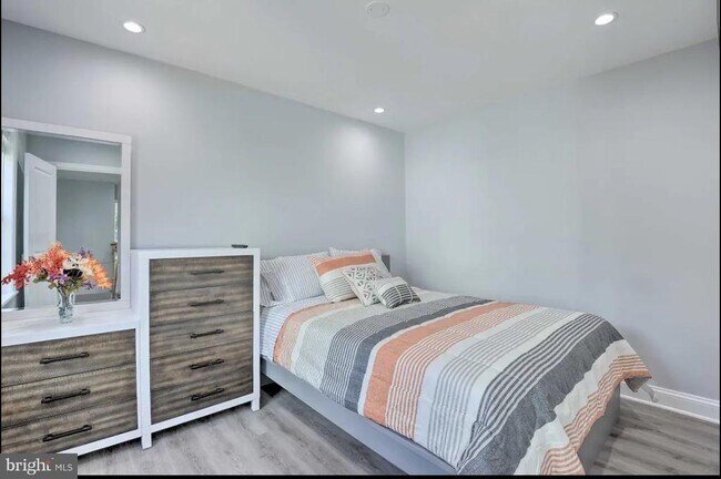 Foto del edificio - 1304 Van Buren St NW