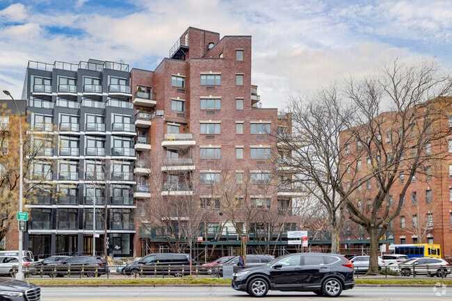 Building Photo - Parkville Promenade Condominiums